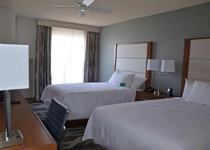 Hotel Homewood By Hilton Phoenix-biltmore Phoenix