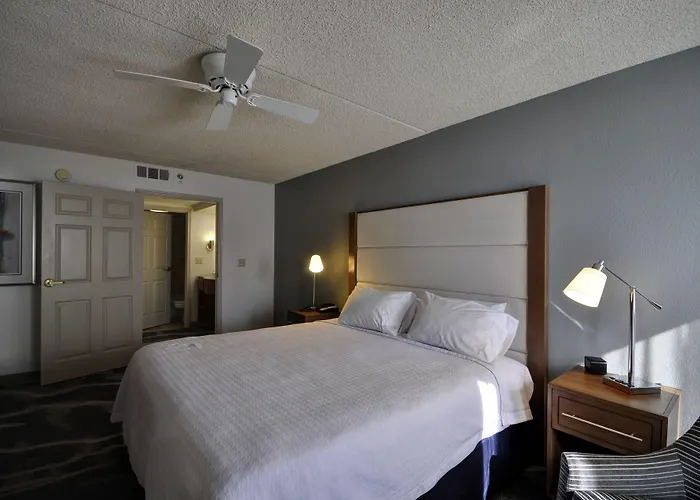Homewood By Hilton Phoenix-biltmore Hotel 3*