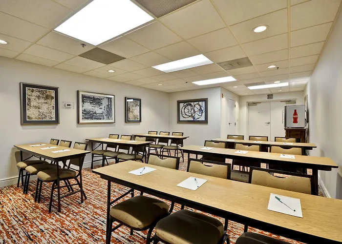 Homewood By Hilton Phoenix-biltmore Phoenix