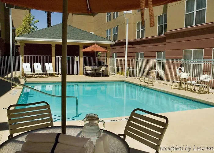 Homewood By Hilton Phoenix-biltmore Hotel