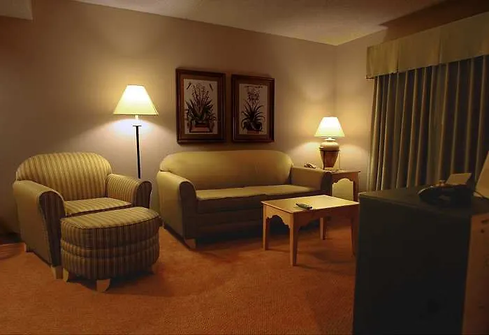 Hotel Homewood By Hilton Phoenix-biltmore 3*
